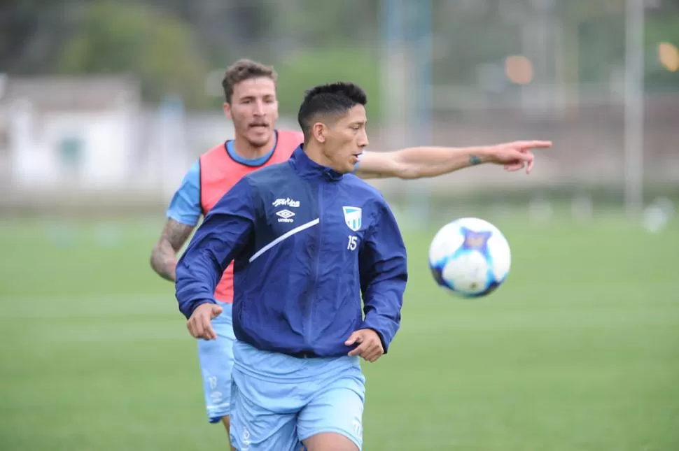 CÓMODO, PERO... Aliendro sabe que Atlético es su casa y que aún no hay propuestas por él, pero en el invierno no le faltarán ofertas de varios clubes. la gaceta / foto de hector peralta