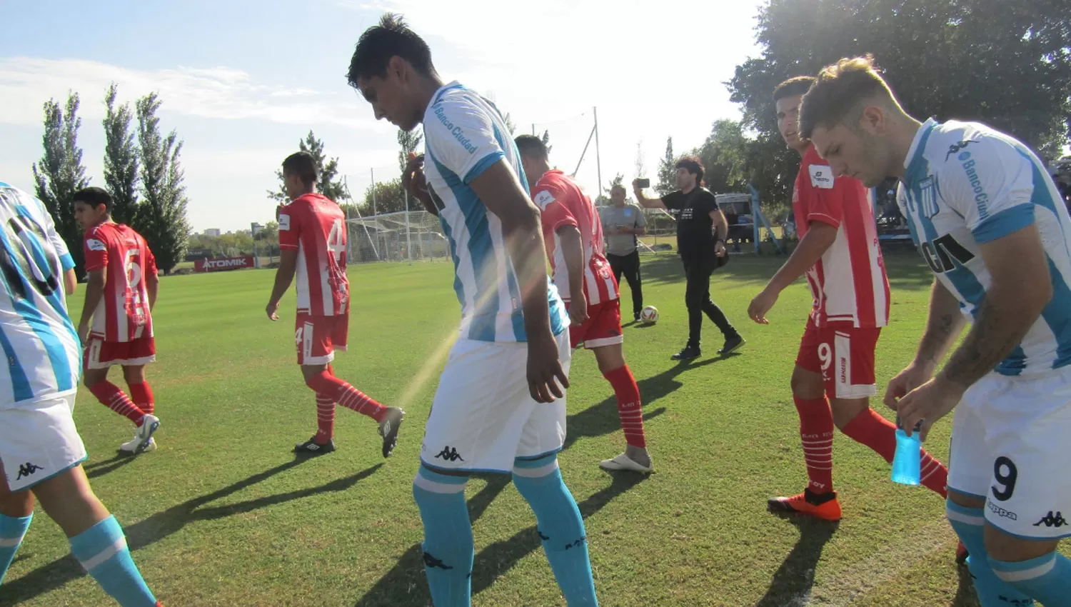 OTRA VEZ. Los Santos estuvieron arriba por dos goles de diferencia pero Racing se lo dio vuelta.