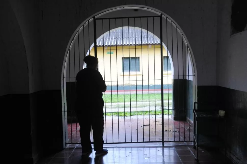 DAÑOS. Tres personas se llevaron la bomba de agua. la gaceta / fotos de hector peralta 