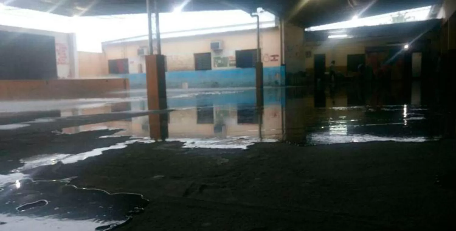 SIN CLASES. En las escuelas de La Cocha.