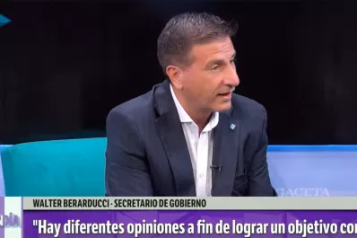 El adversario sale con un equipo de rugby y nosotros tenemos uno de voley