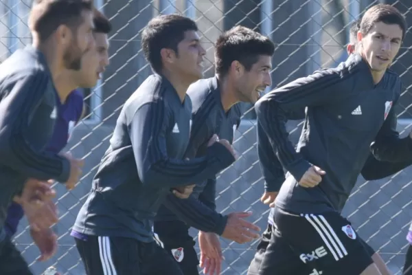 Gallardo va delineando el equipo de River que enfrentará el miércoles a Palestino