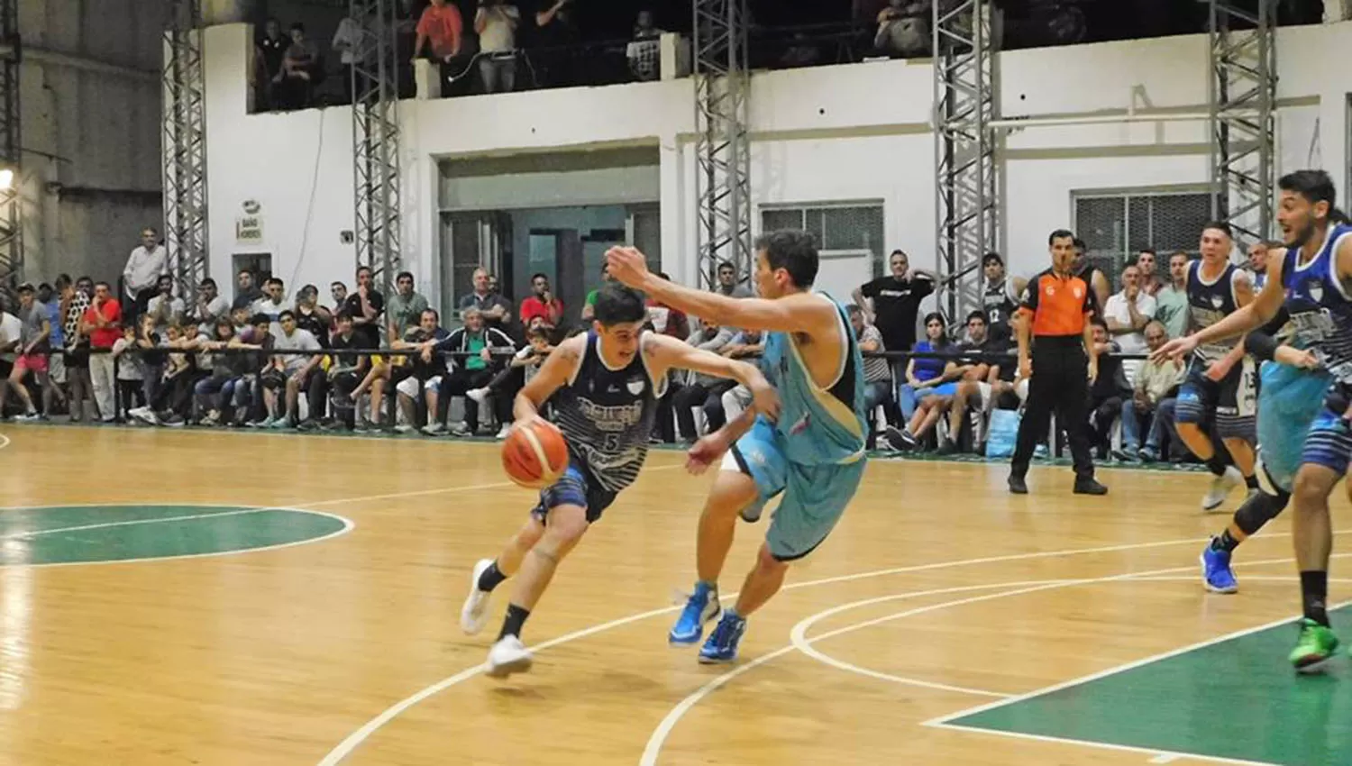 Sebastián Osores, alero del Patriota. (FOTO TOMADA DE PRENSA BELGRANO CULTURAL Y DEPORTIVO)