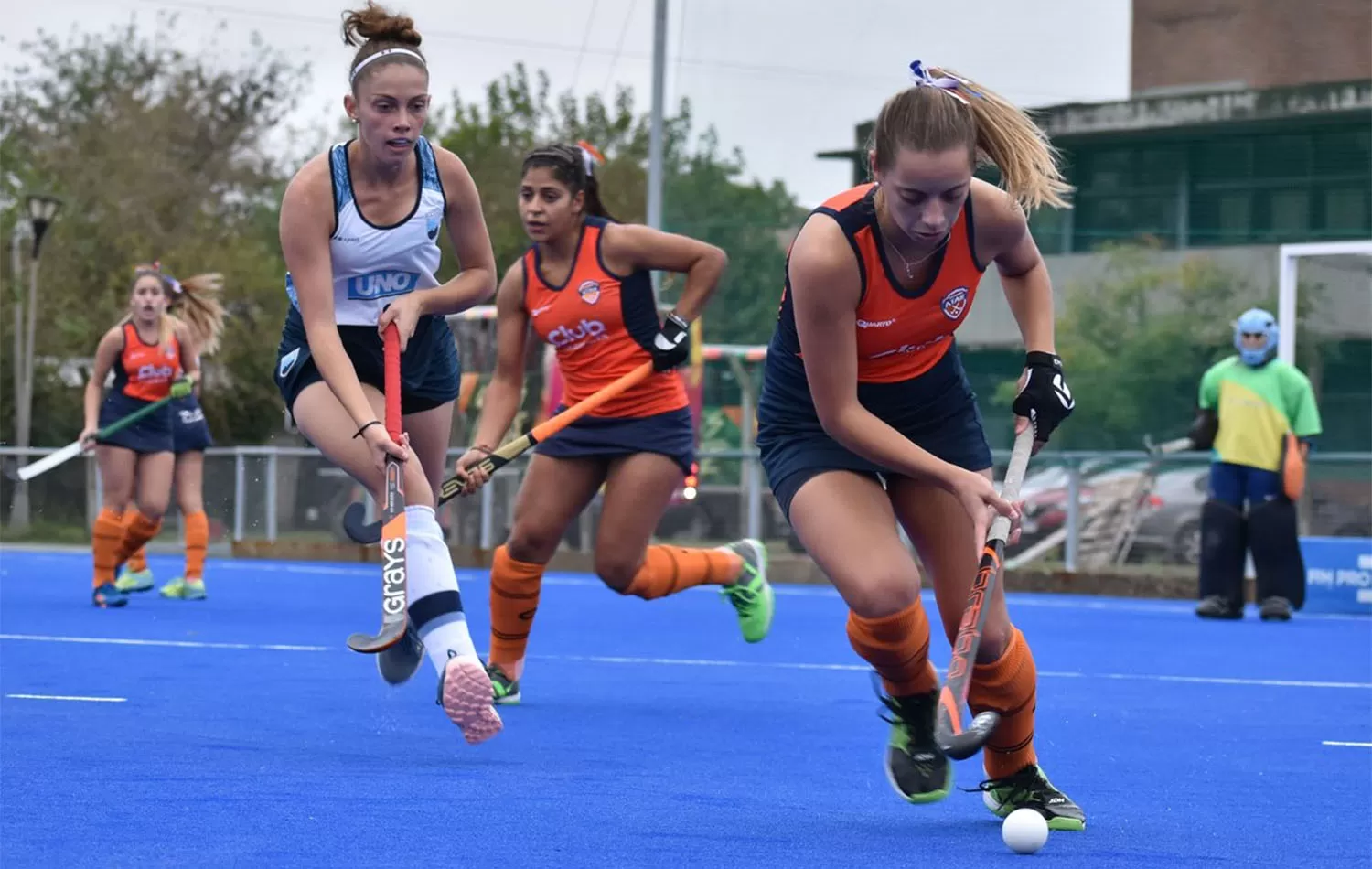 Hockey Sub 21: las “Naranjitas” van por el séptimo puesto; los varones, eliminados