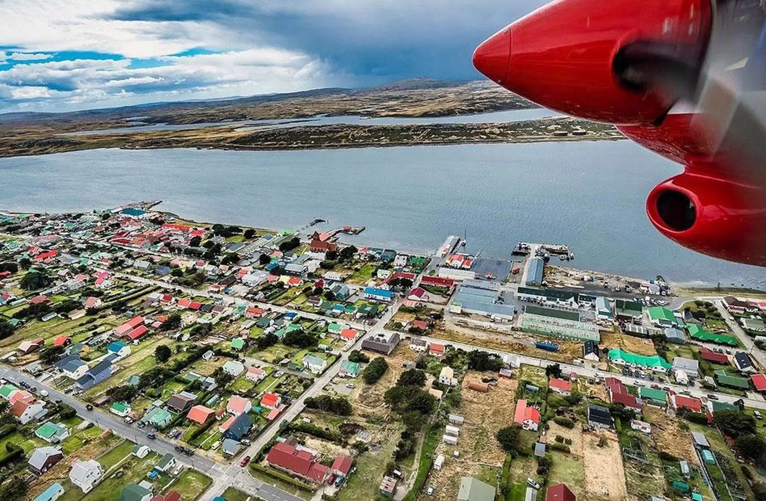 DESDE EL AIRE. A Malvina se podrá llegar vía Córdoba.