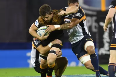 Jaguares dio otro paso hacia los cuartos de final al derrotar a Brumbies 20-15