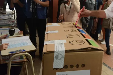 El peronismo elige a su candidato en las PASO de Santa Fe