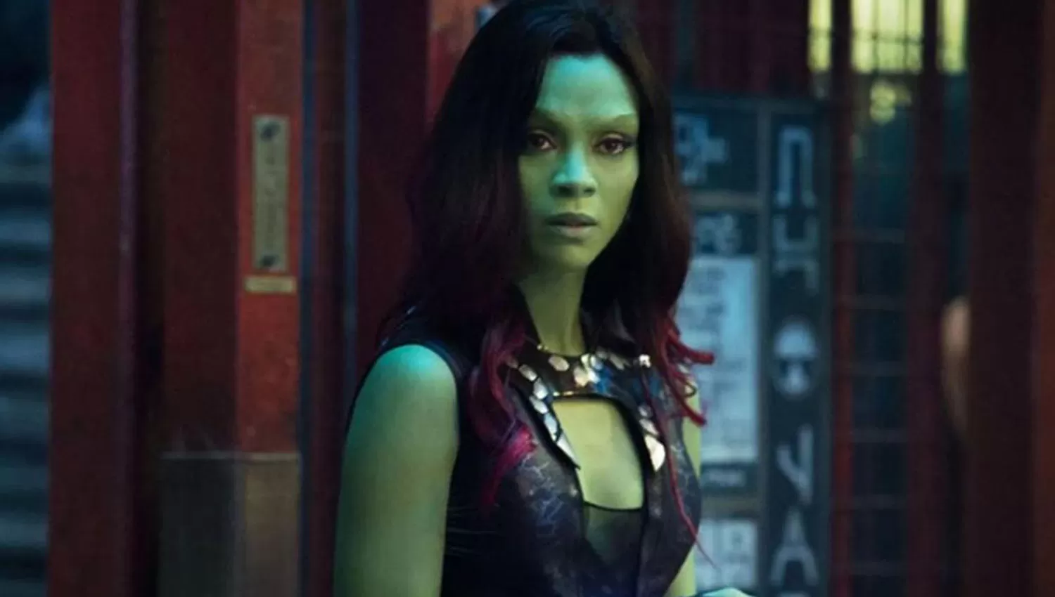 La guardiana Gamora, interpretada por Zoe Saldana.