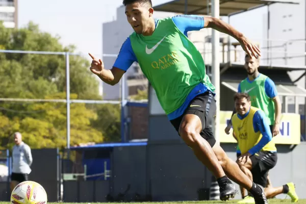 Alfaro probó con Tevez, Zárate y Reynoso para enfrentar el jueves a Rosario Central