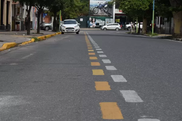 Qué servicios funcionan durante el feriado y el paro de colectivos