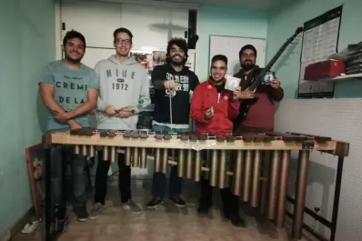 Sonido caribeño que puede hacer vibrar chacareras y milongas en el Rosita Ávila