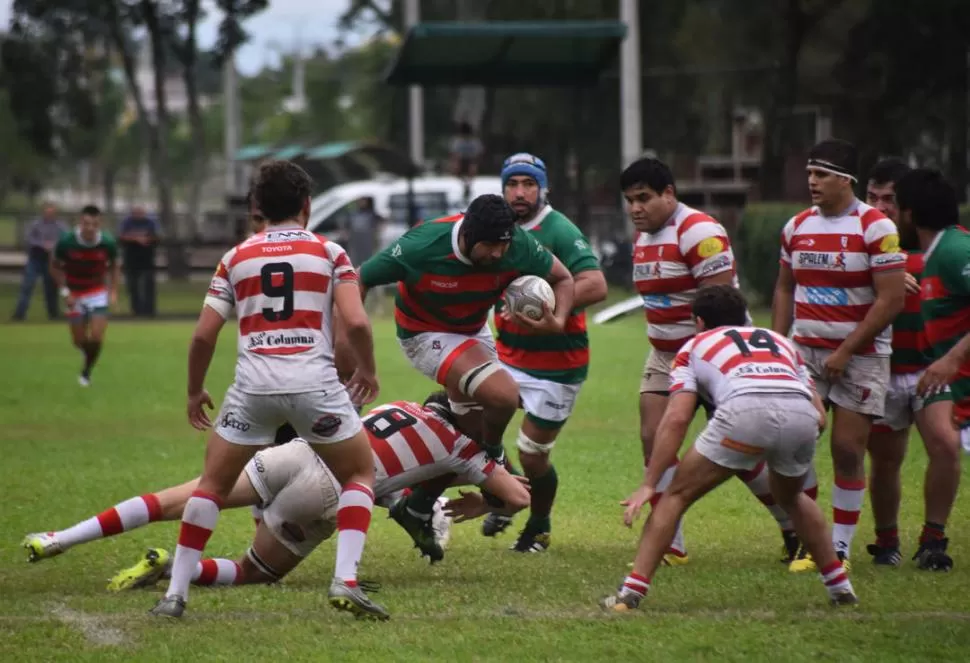 DIFICULTADES. Huirapuca no encuentra el camino y comienza a perder lugares. En Concepción, Santiago Lawn Tennis le endosó su cuarta derrota consecutiva. la gaceta / foto de DIEGO ARAOZ