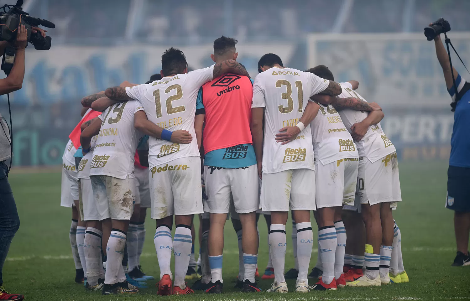 UNIÓN Y FUERZA. Eso es Atlético, un equipo laborioso que deja el alma en cada partido. LA GACETA / FRANCO VERA