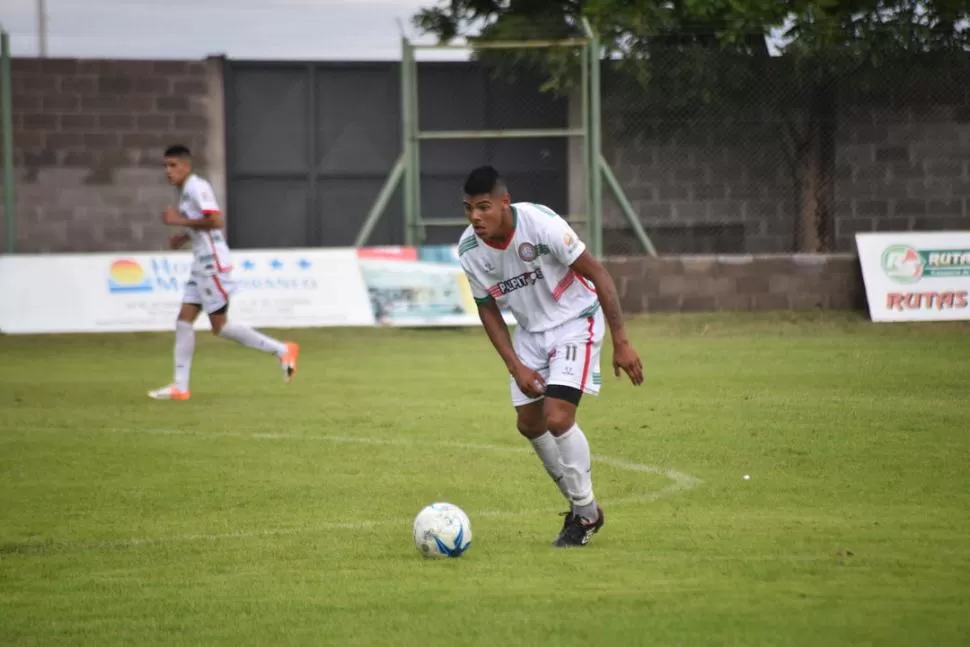 HIZO UN GOL. Cuevas le marcó a Desamparados el 17 de marzo. 