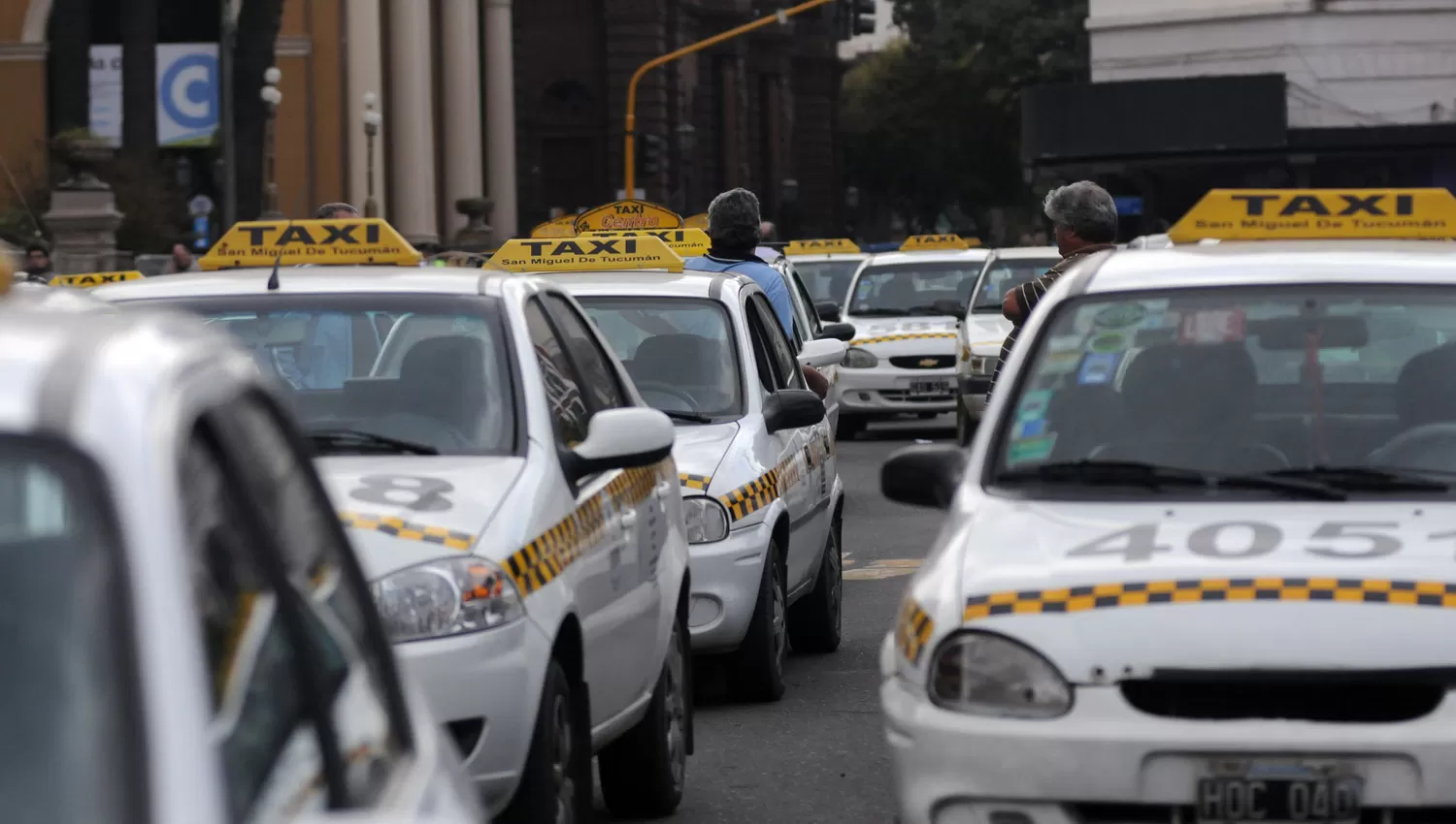 DÍA DEL TAXISTA. Encuesta.