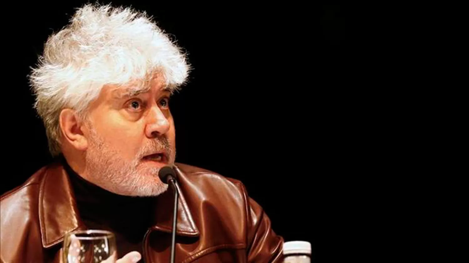 PEDRO ALMODÓVAR. Develó una dolorosa situación.