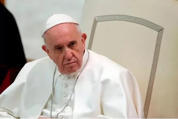 El Papa obliga a los obispos y religiosos a denunciar casos de abusos en la Iglesia