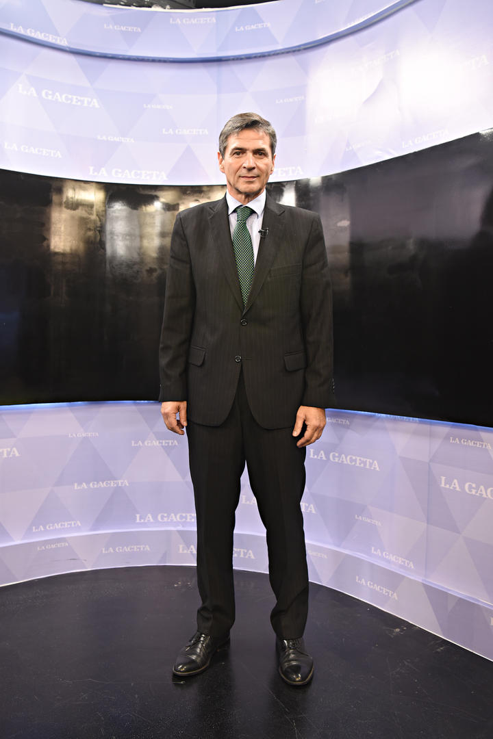 Racedo Aragón recordó la sastrería más convencional estadounidense.  