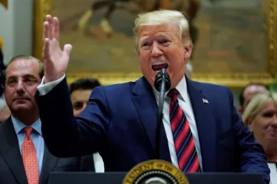 La guerra comercial de Trump no impide el vínculo con Pekín