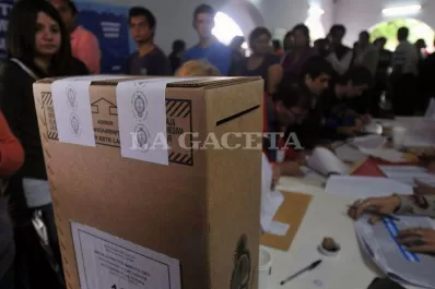 Difunden tres encuestas que dan escenarios distintos