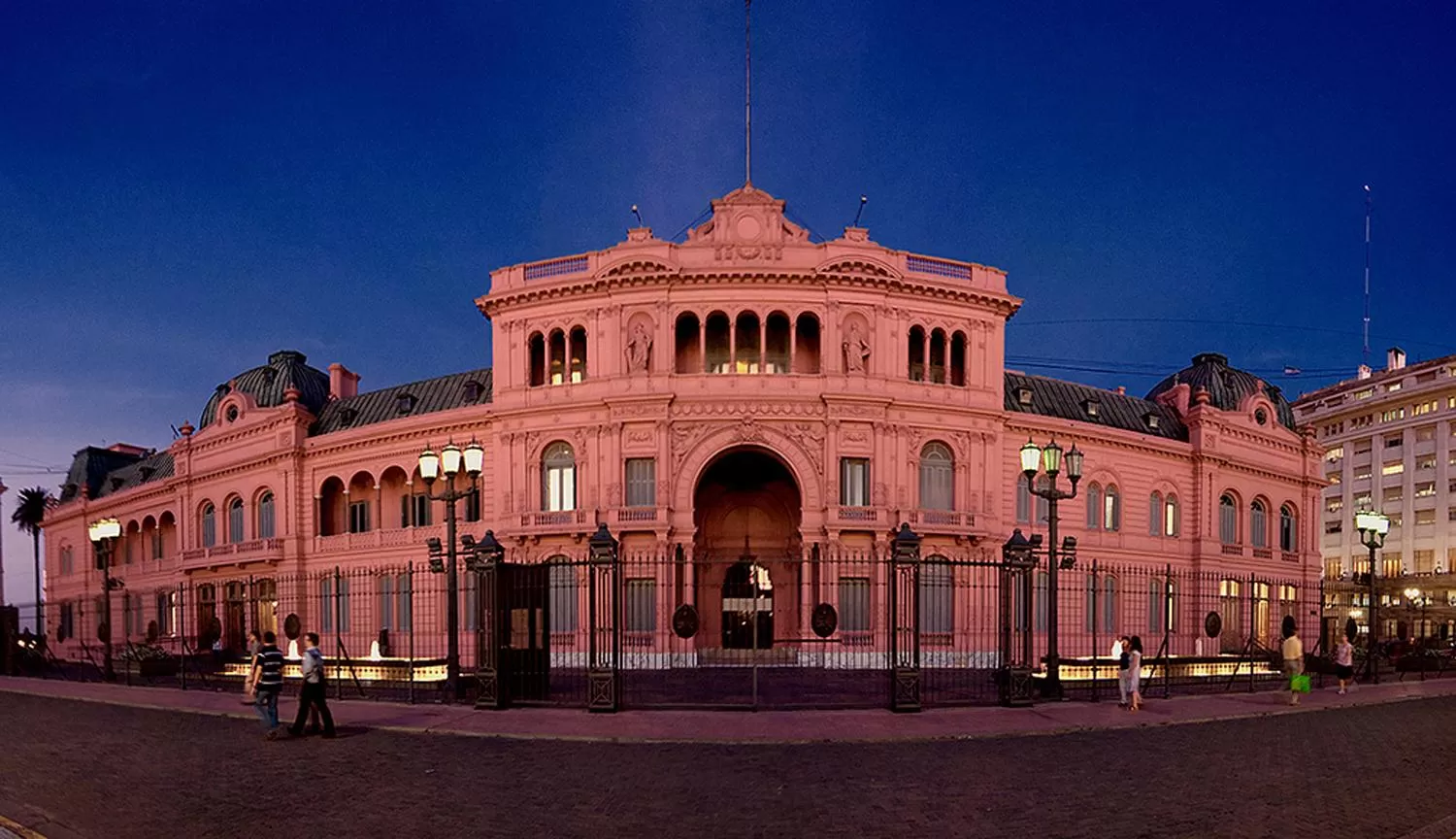 Un hombre intentó entrar armado a Casa Rosada para ver a Macri: quedó detenido