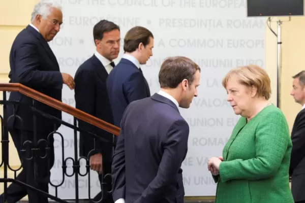 La selección de candidatos a los altos cargos divide a la UE