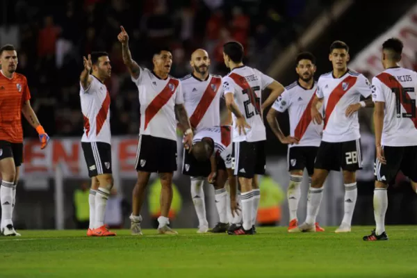 Luego de la derrota con Atlético, River pide cambio de fecha para la revancha de la Recopa
