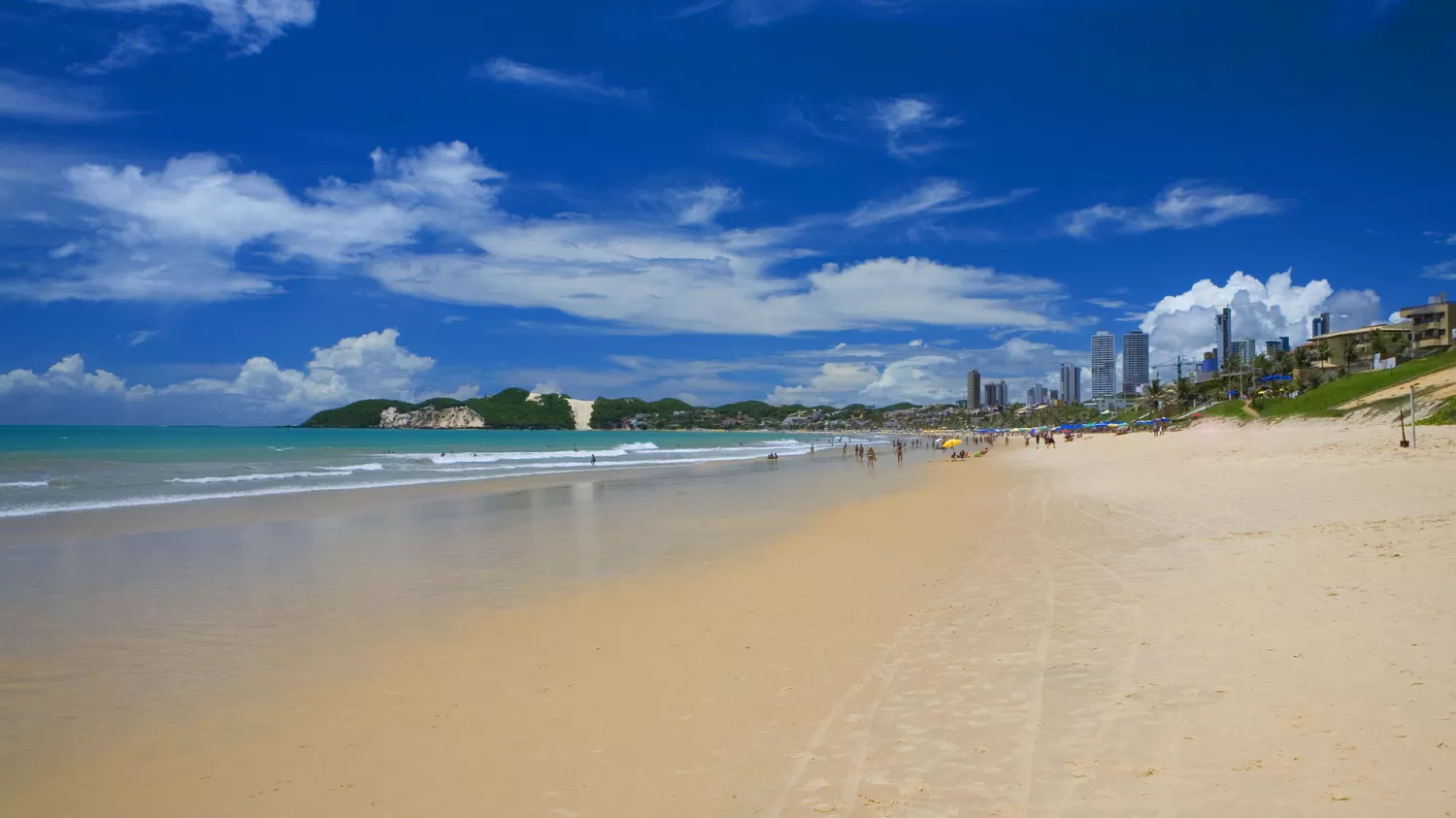 ¡Hot Week a pleno!: viajá con muchas cuotas sin interés con LA GACETA Viajes 