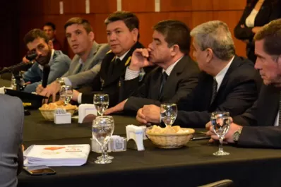 El Ministerio de Seguridad colaborará con la Justicia para esclarecer la muerte de un detenido