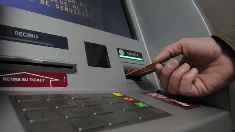 Los adolescentes podrán abrir, por sí mismos, cajas de ahorro