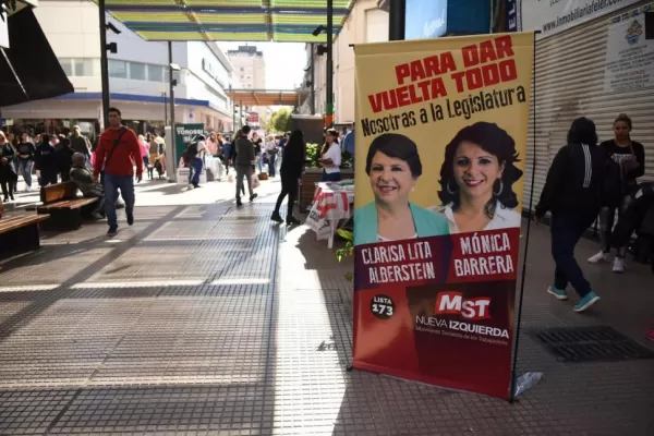 Los candidatos llevaron la campaña a la peatonal