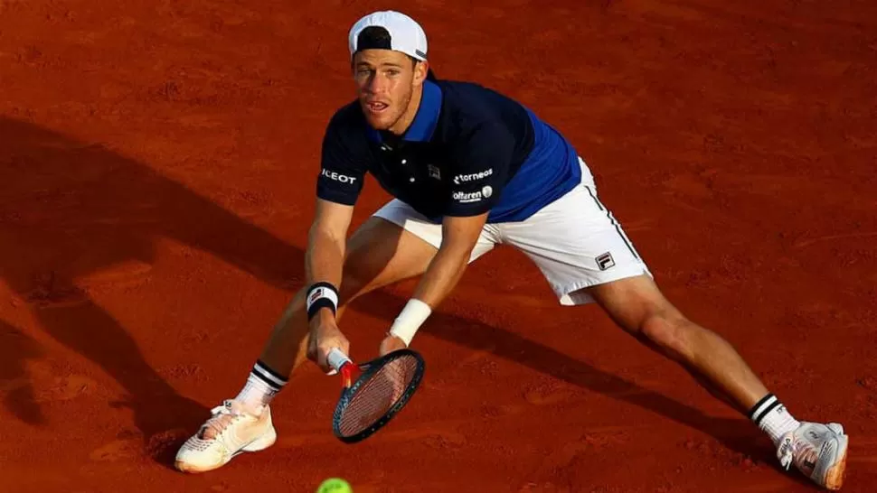 EN GRAN NIVEL. Diego Schwartzman le hizo frente al serbio con buenas armas. 