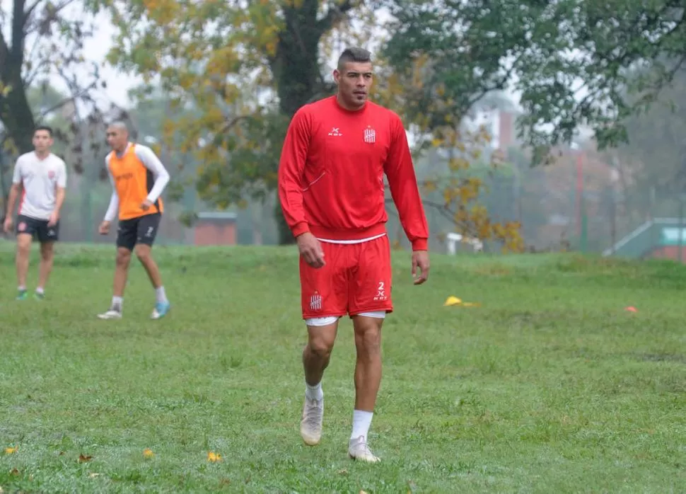 ESPERAN UNA DEFINICIÓN. La dupla técnica quiere saber si contará o no con Acevedo de cara a la próxima temporada. la gaceta / foto de Antonio Ferroni