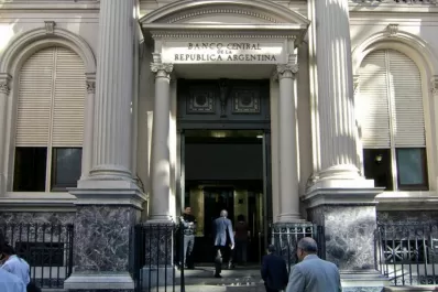 El BCRA suspendió la compra de dólares a más de 4.200 sospechosos de coleros virtuales