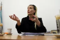 “El empleado leyó el acta matrimonial en Cafayate y se firmó una hoja en blanco”