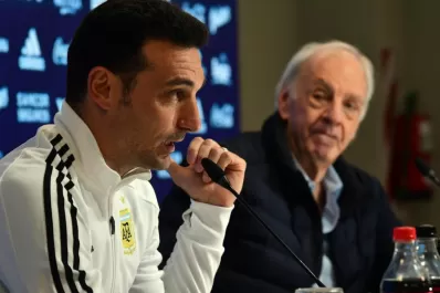 Scaloni incluyó a Pereyra y Palacios entre los convocados