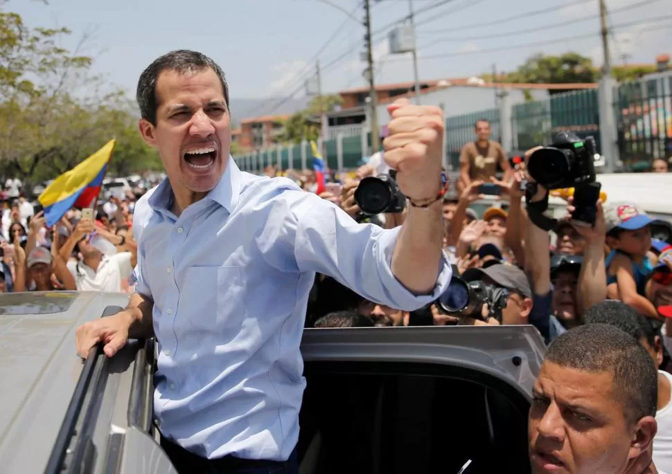 EXIGENCIA. La única salida a la crisis es que renuncie Maduro y se llame a “elecciones libres”, afirma Guaidó. Reuters