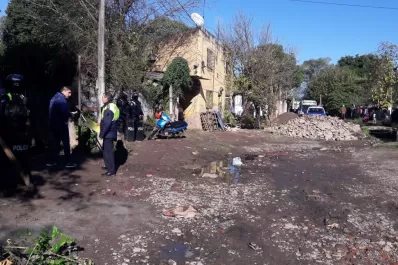 Operativo en El Chivero: dos detenidos y un arma secuestrada