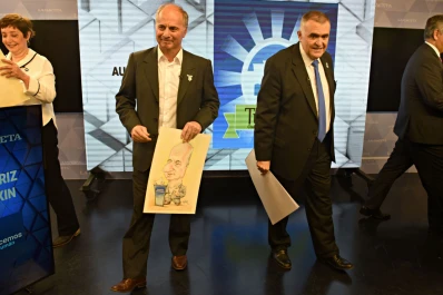 Cada cual atendió su juego