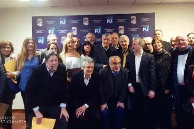 El PJ insiste con la unidad; Alternativa Federal la rechaza y Lavagna ahora duda