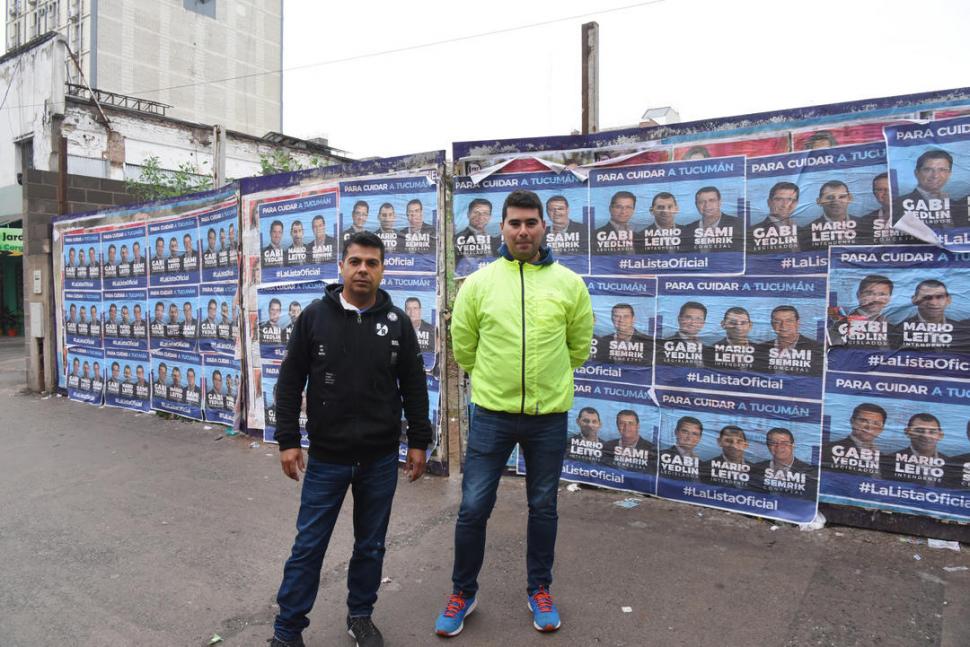 SOBREVIVIENTES. Manuel y Guillermo trabajan al lado del ex Parravicini. Después del susto, corrieron a ayudar. LA GACETA / FOTOS DE ANALÍA JARAMILLO.-