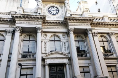 Por pagos al Club de París, las reservas cayeron U$S 1.400 millones