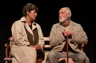 Se despiden dos obras de teatro tucumano