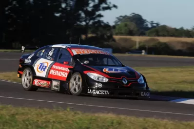 Reinoso se siente cómodo y cree que puede más