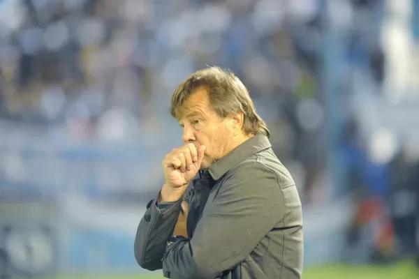 Zielinski repite: debe “sentarse y hablar” para su futuro