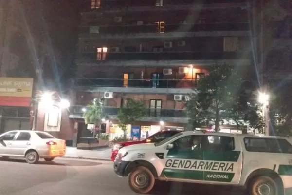 Gendarmería allanó departamentos usados para explotación sexual