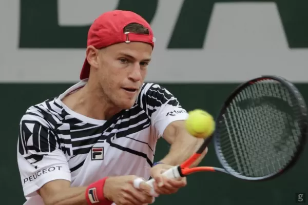 Tenis: doble éxito en París