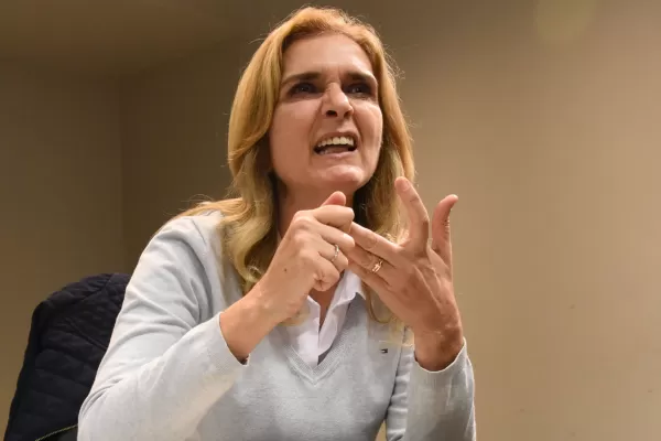 Elías de Pérez pide aplicar el Protocolo de Violencia de Género del Senado