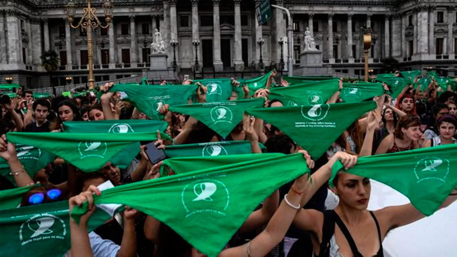 Fernández está firme en avanzar en la despenalización del aborto.