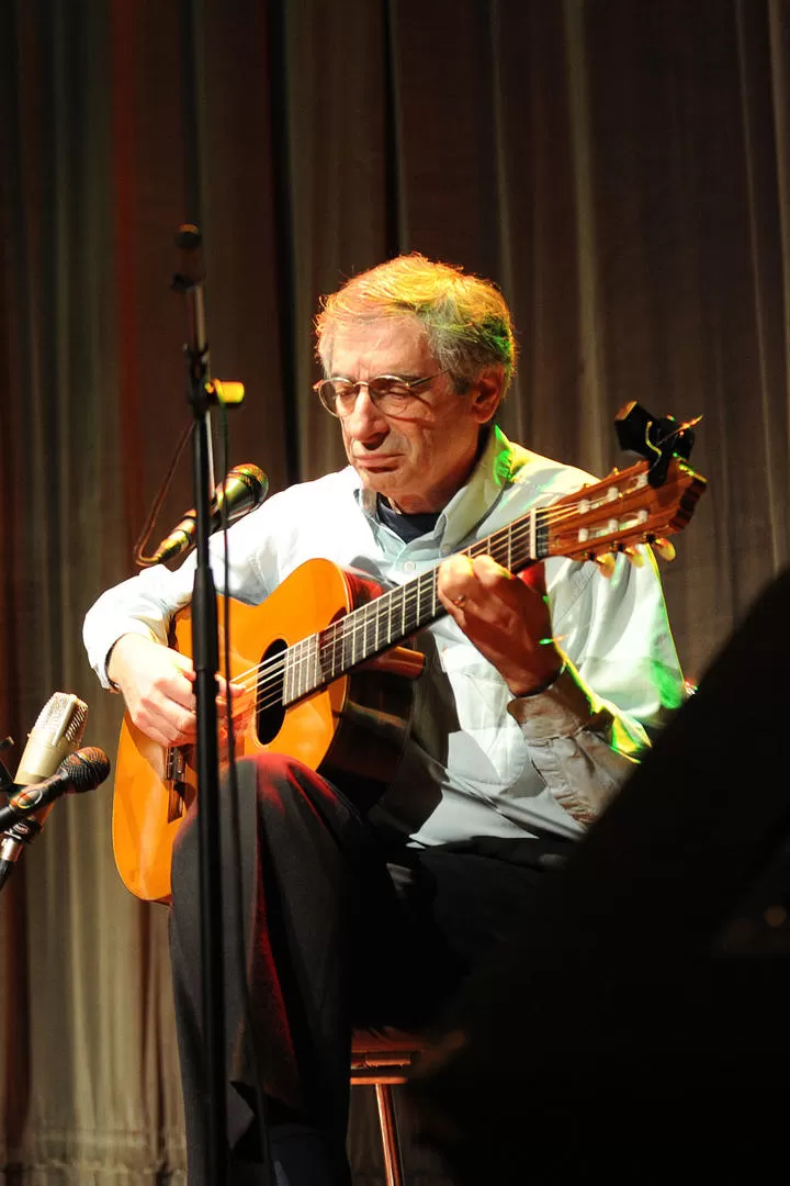 FALÚ. El guitarrista y otros músicos harán temas de Pepe Núñez.-